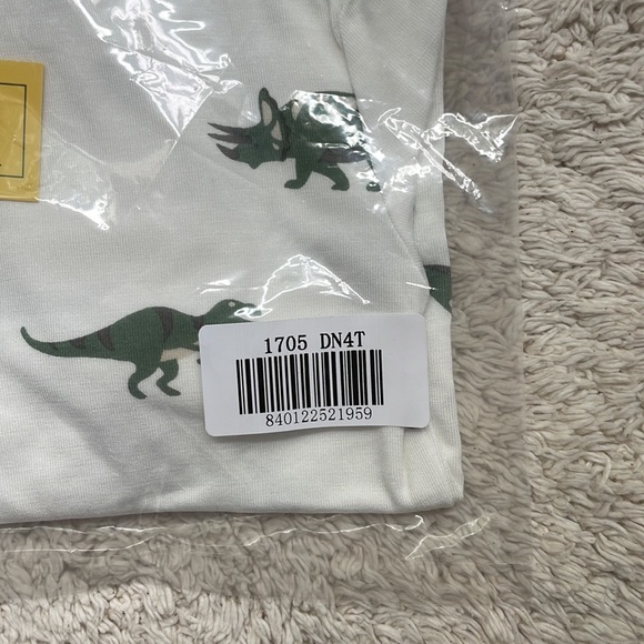 NIB Kyte Baby short sleeve pajama set in dino matcha 4T. - Picture 2 of 4